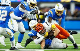 Chargers-Bengals Game Recap: Bolts weather conditions storm, score late to top Cincy 34-27